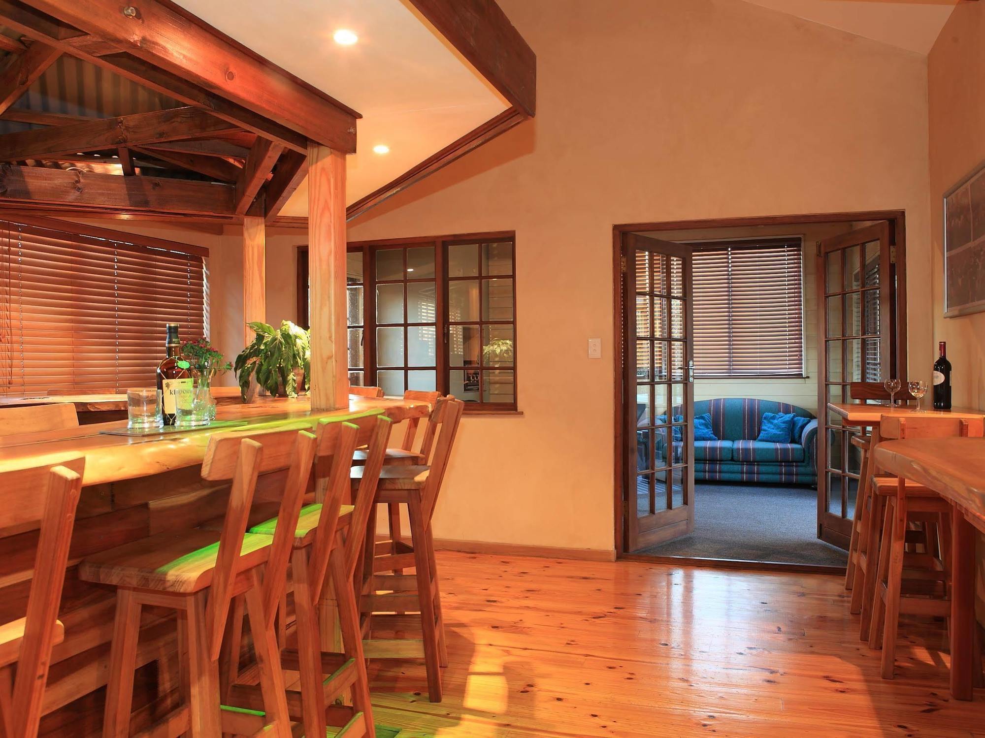 Loerie Guest Lodge George Bagian luar foto