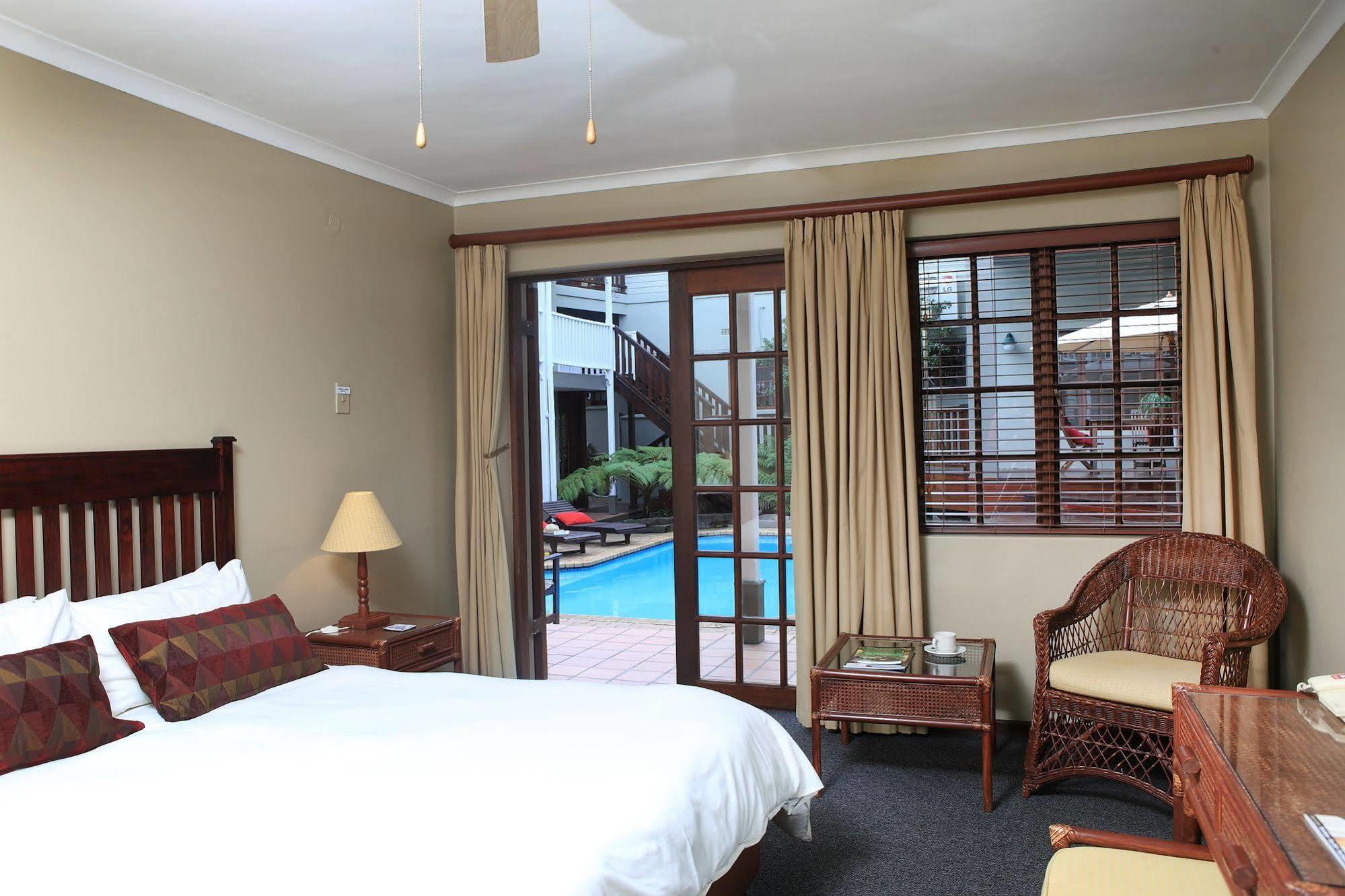 Loerie Guest Lodge George Bagian luar foto